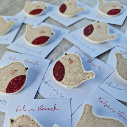 Rosy-cheeked Robin brooch