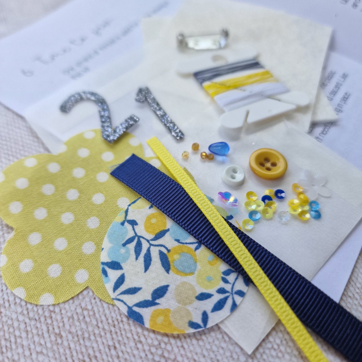 Flower Birthday Badge Hand Sewing Kit